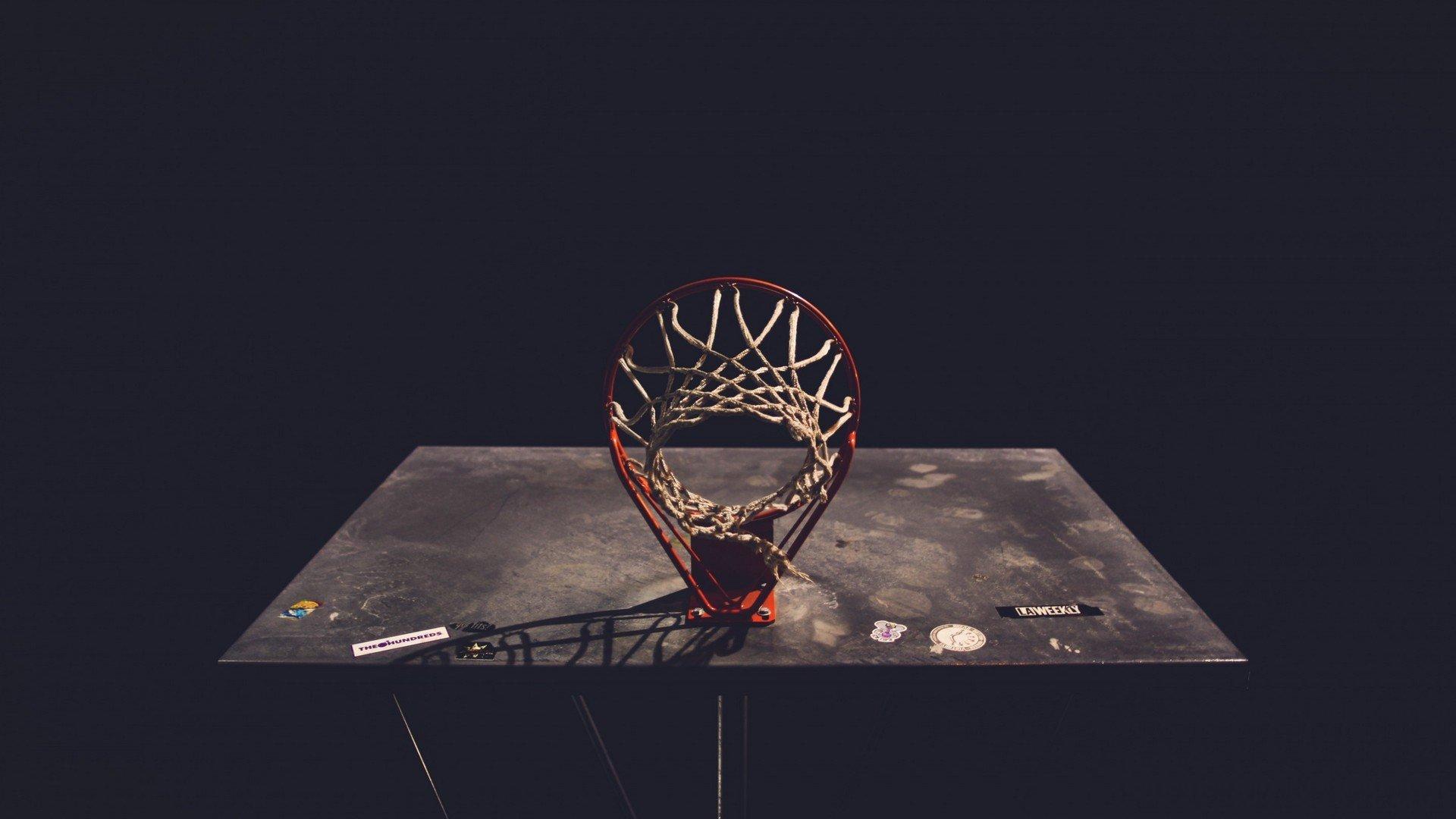 诺坎普今夜重燃战火,历史地标回归,巴萨开启新时代